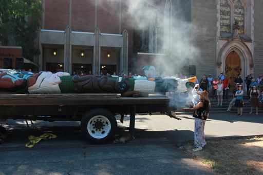 Tribe trucks totem pole 4,800 miles in fossil fuels protest